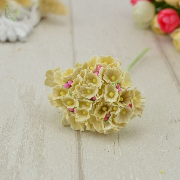 8 pieces / 40 heads 1 cm mini paper flowers roses bouquet artificial flower cheap wedding decoration for scrapbooking DIY flores