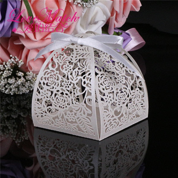 50Pcs Laser Cut Flower Wedding Candy Box Wedding Gift For Guest Wedding Favors And Gifts Christmas and Birthday Party Decoration
